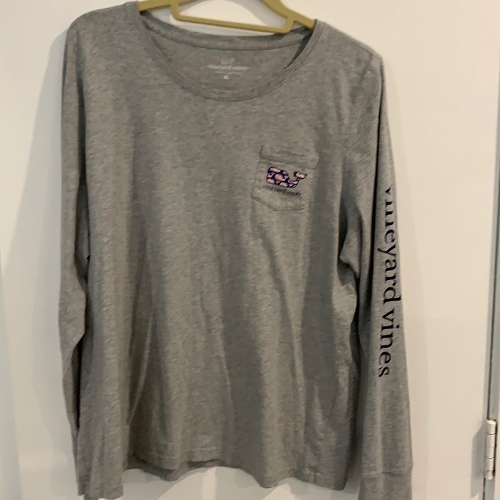 Gently used gray vineyard vines long sleeve t-shirt with pink and blue whales